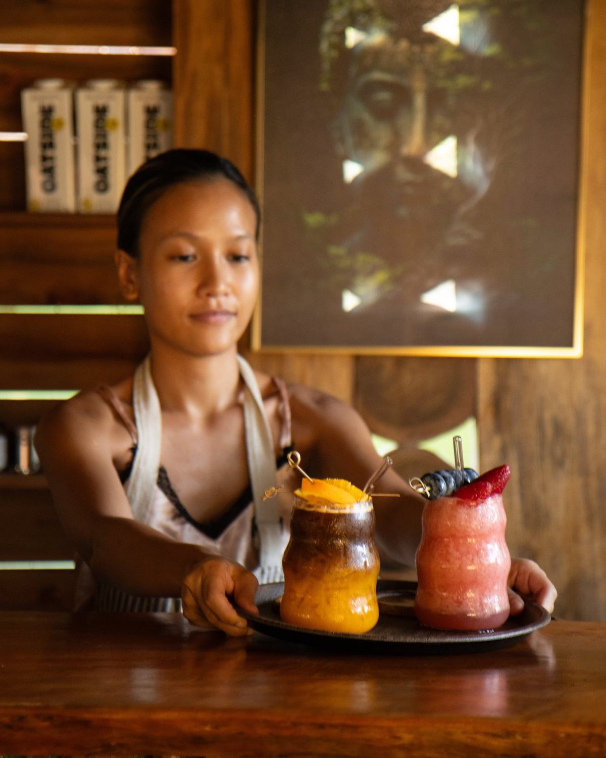 Fresh drinks served on a tray at Deffi's Café, Vihara Sanctuary